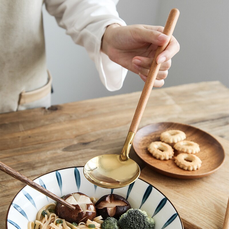Cuillères Pho Miso Wonton Lot De 4 Cuillères Ramen En Céramique - Long Manche Pour Soupes Asiatiques - Design Bleu Cuillères Ramen Céramique Cuillères Pho Miso Wonton Lot De 4 Cuillères Ramen En Céramique - Long Manche Pour Soupes Asiatiques - Design Bleu Cuillères Ramen Céramique