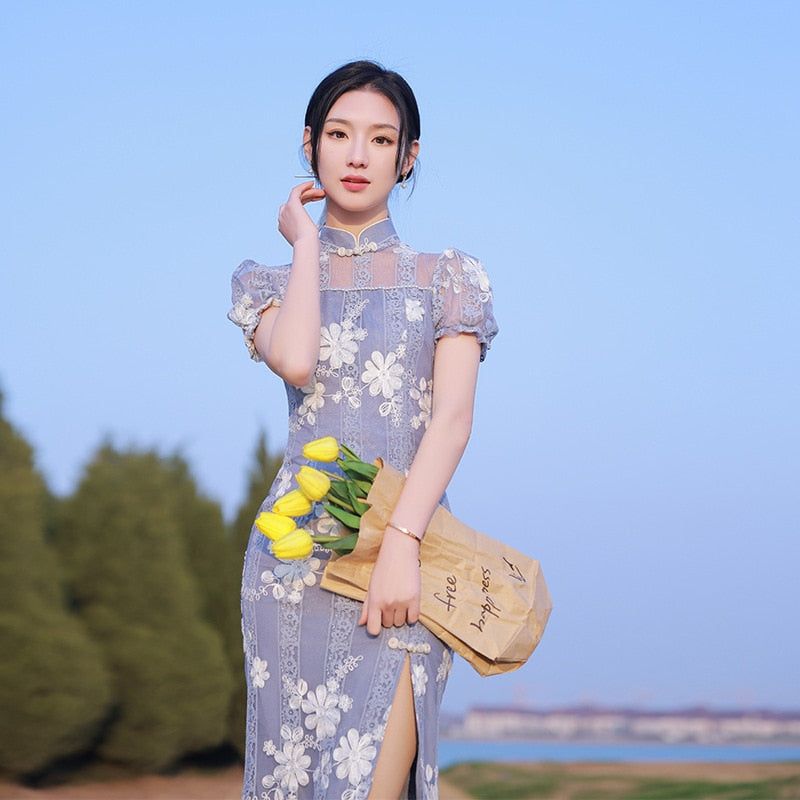Élégante Robe Chinoise