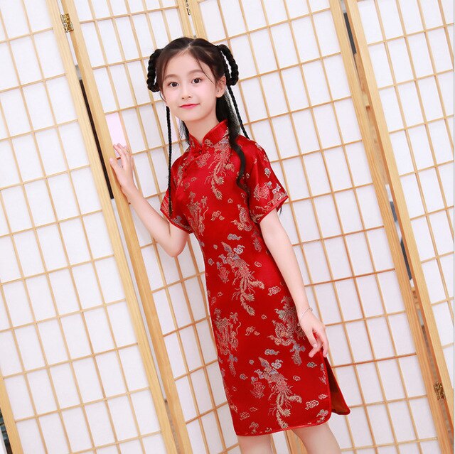 Robe Chinoise Enfant De Couleur Rouge