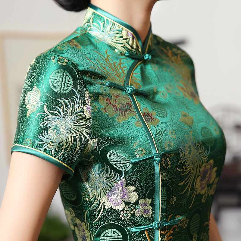 Robe Chinoise Longue Imprimée Brodée