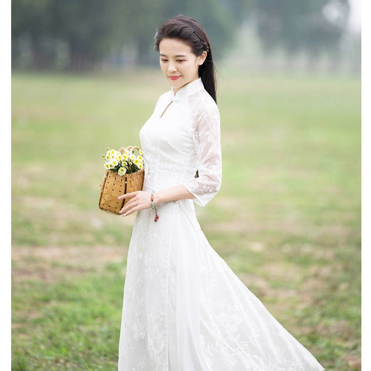Robe Chinoise Longue Bleu Ou Blanc Chic Et Oriental